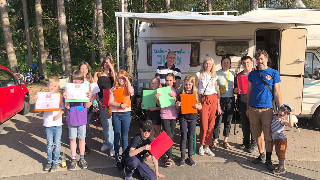 Kinder und Jungendliche haben jetzt bei uns die Möglichkeit, eigene Projektideen umzusetzen. Hier: die Kinderjury