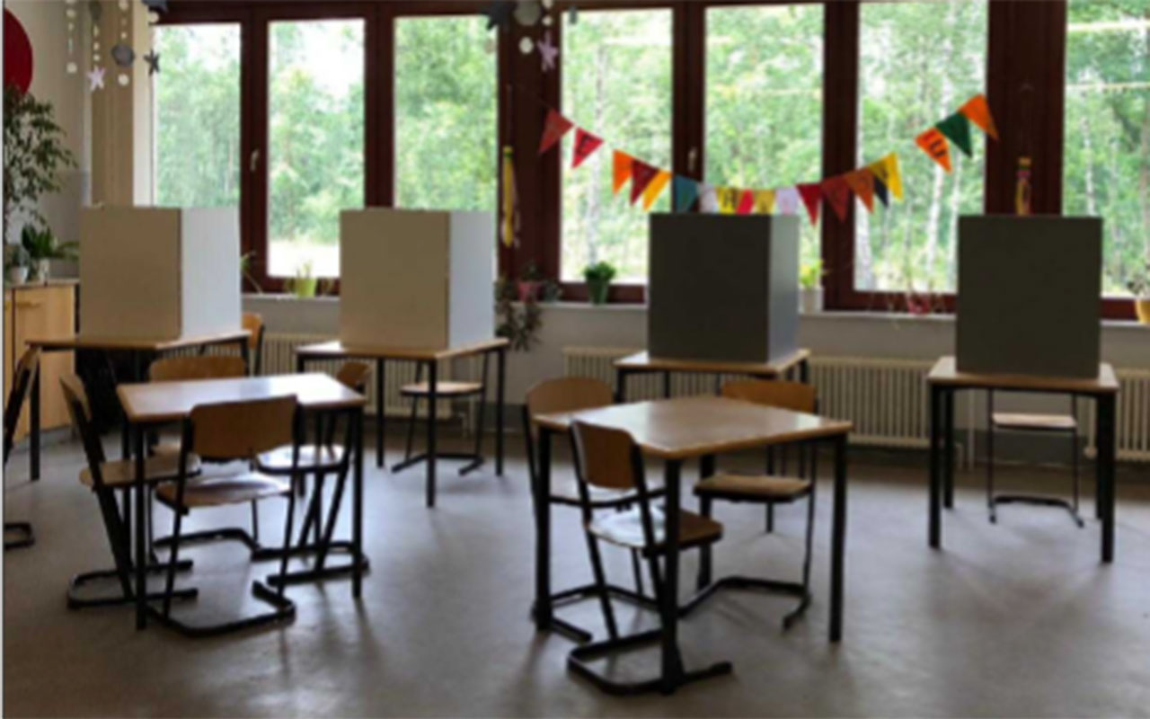 Spielgeräte für den neuen Schulhof